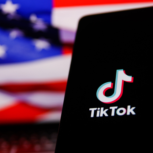 Microsoft in Race to Buy TikTok Amid Trump’s Demands for Sale