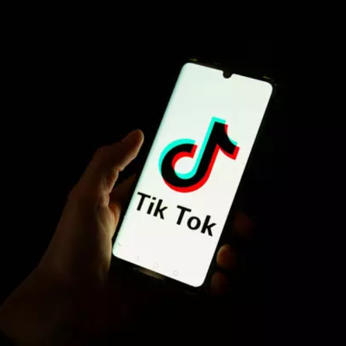 Personal Data at Risk: TikTok and Other Chinese Apps Send Europeans' Data to China