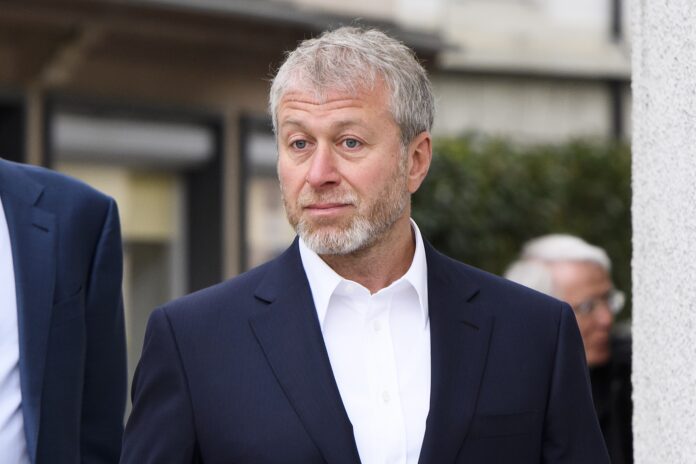 Explosive Allegations: Russian Oligarch Abramovich Suspected of Sanctions Evasion in Germany