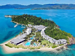 Hamilton Island sold to US private equity firm Blackstone in reported $1.2bn deal