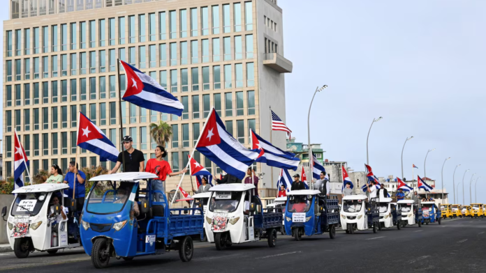 Cubans protest US sanctions with bicycles and electric tricycles in Havana