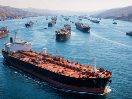 Shipping backlog in Strait of Hormuz to be managed with US support after ceasefire